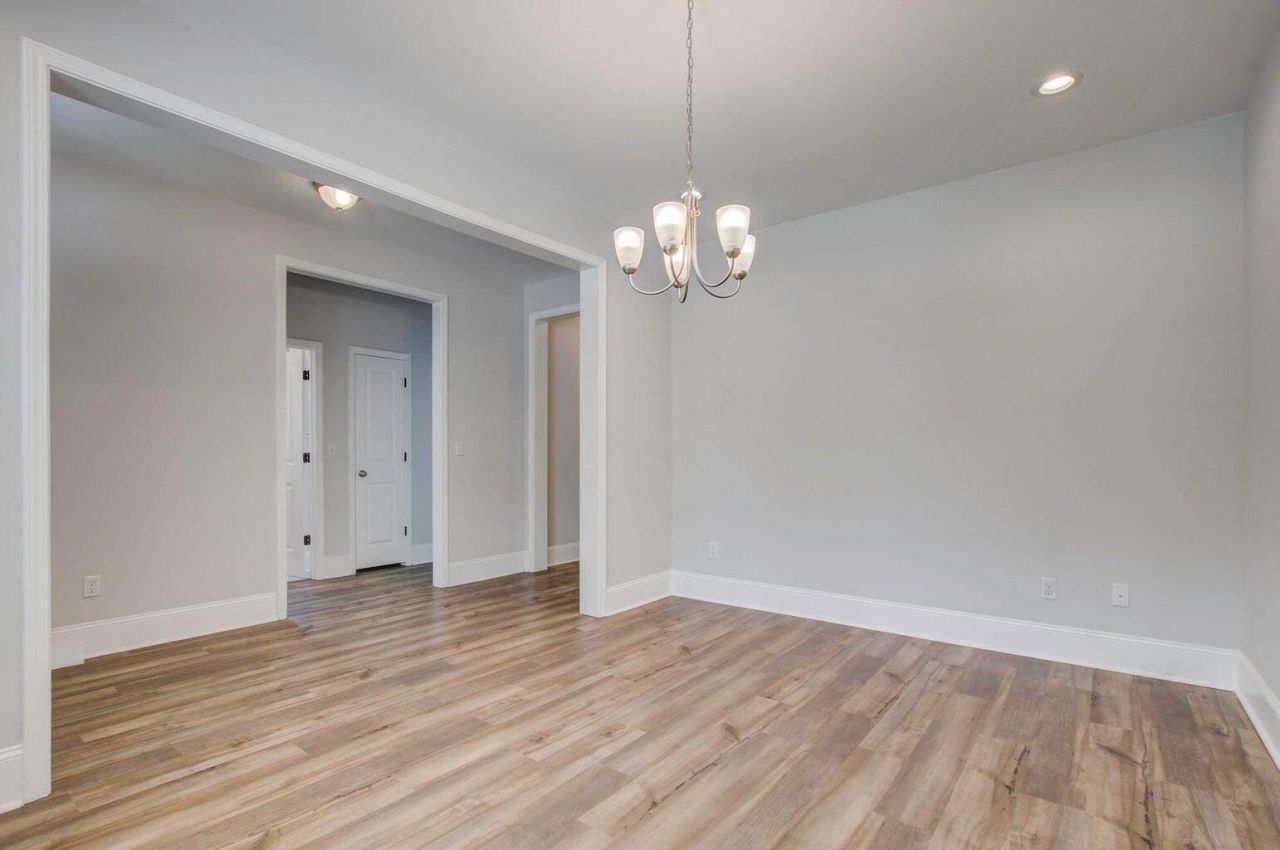 216 Quimby Hill Drive Photo 4