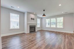 216 Quimby Hill Drive photo 4