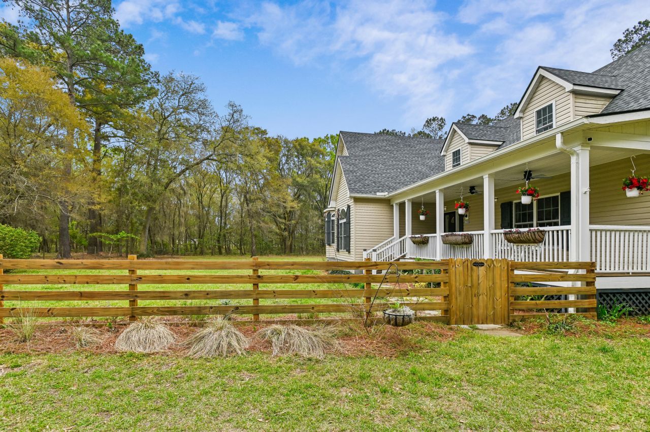 2458 Audette Avenue Photo 11