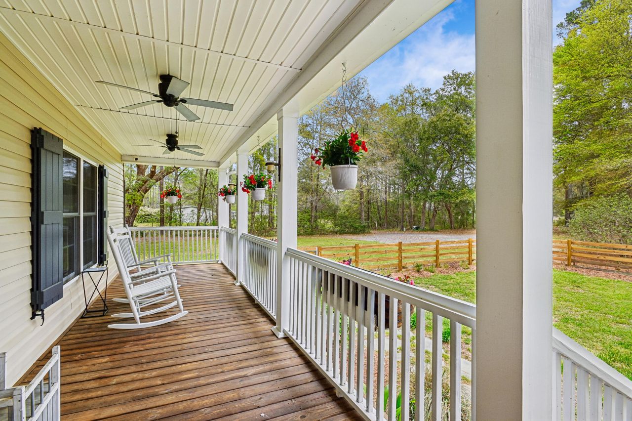 2458 Audette Avenue Photo 14