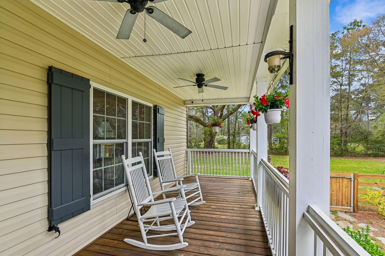 2458 Audette Avenue Photo 15