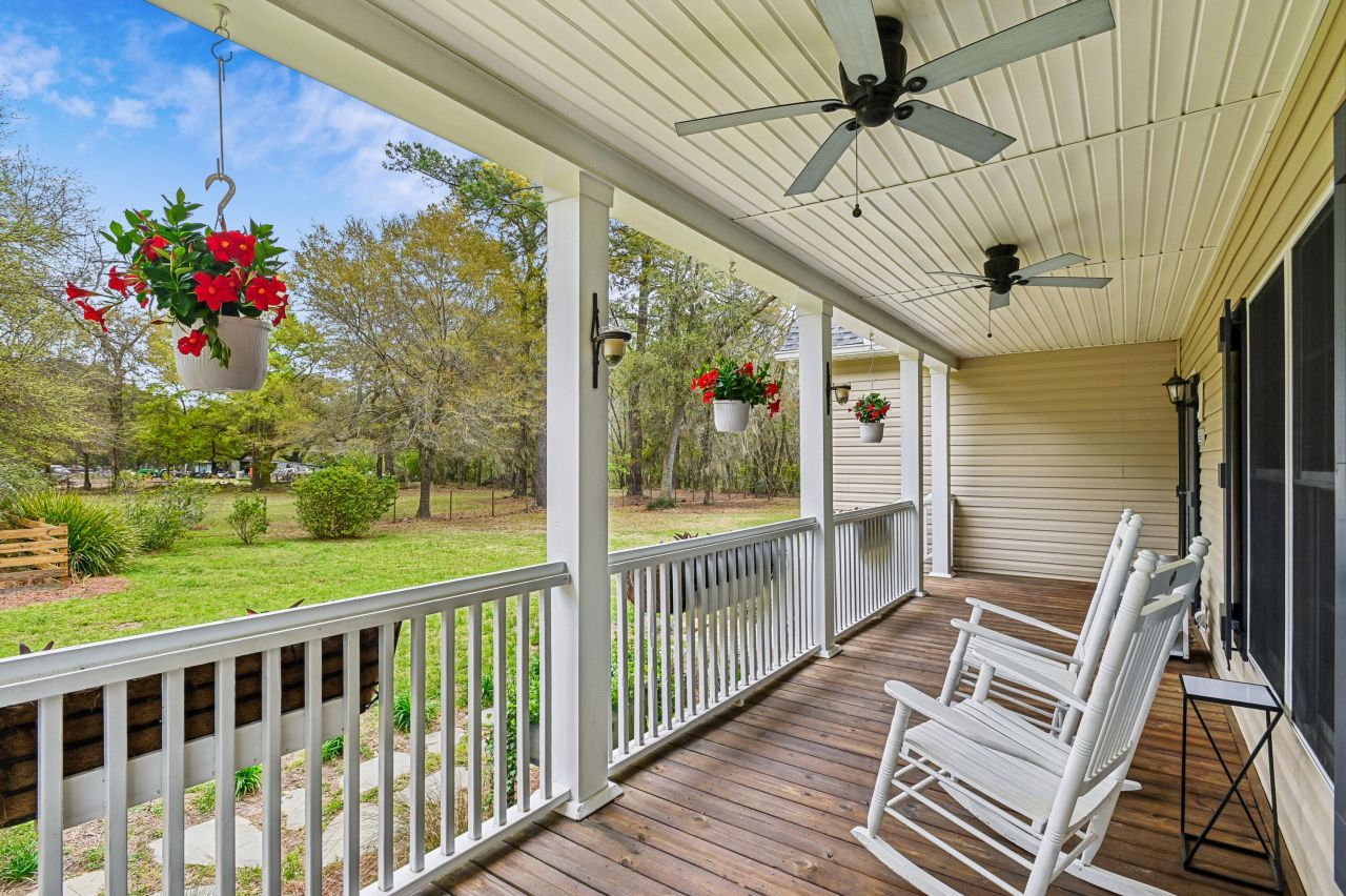 2458 Audette Avenue Photo 16