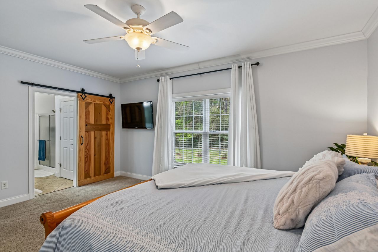 2458 Audette Avenue Photo 35