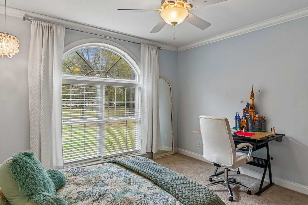 2458 Audette Avenue Photo 40