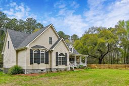 2458 Audette Avenue photo 4