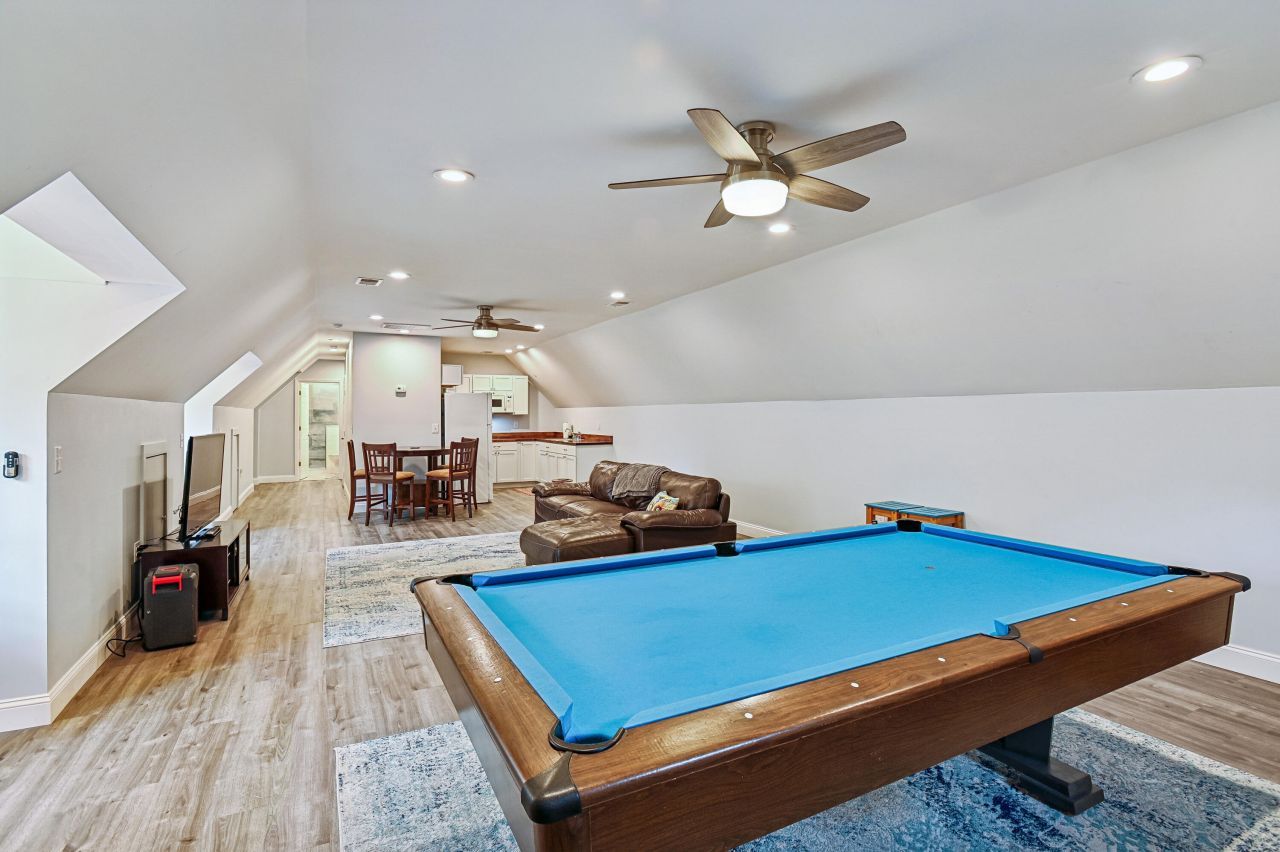 2458 Audette Avenue Photo 51