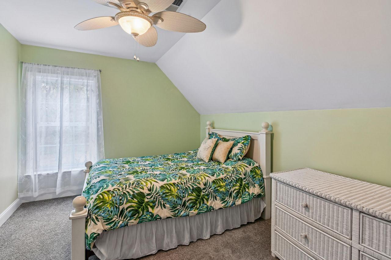 2458 Audette Avenue Photo 72