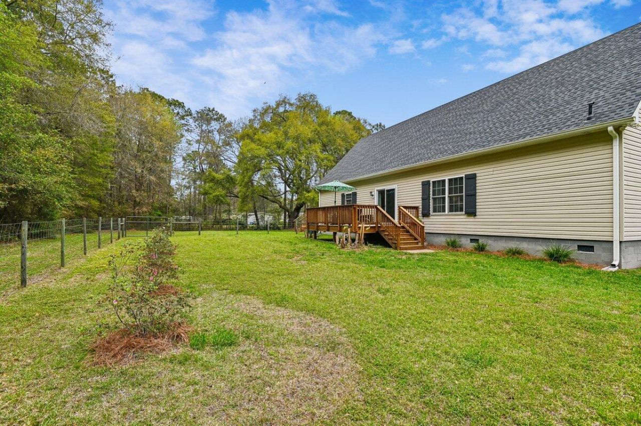 2458 Audette Avenue Photo 80