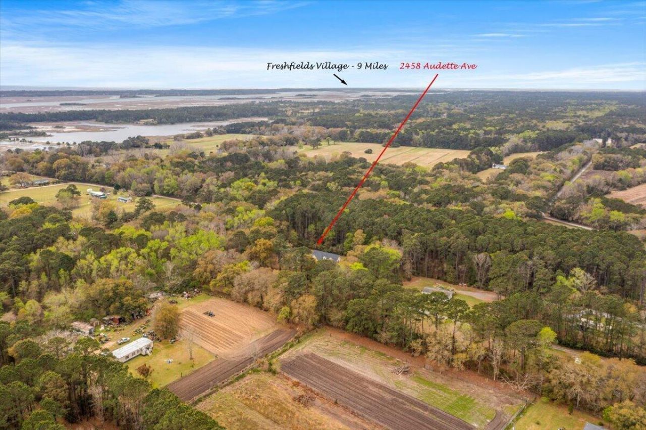 2458 Audette Avenue Photo 88