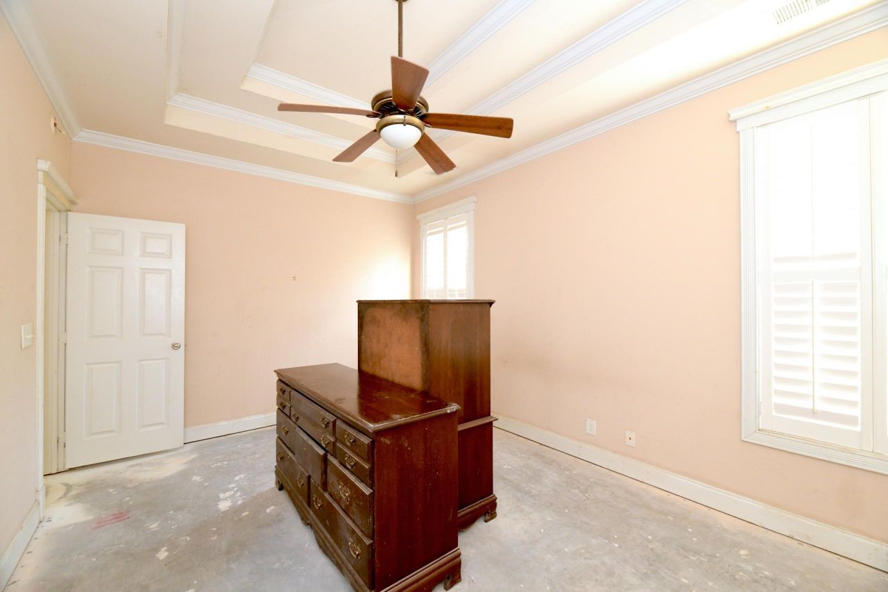 102 Sago Palm Court Photo 16