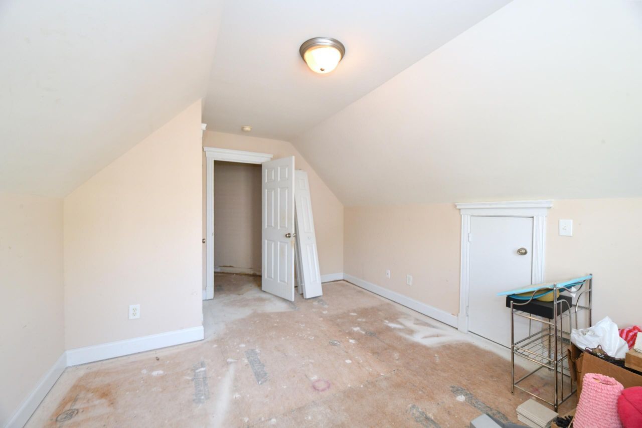 102 Sago Palm Court Photo 21