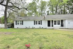 209 Janice Street photo 4