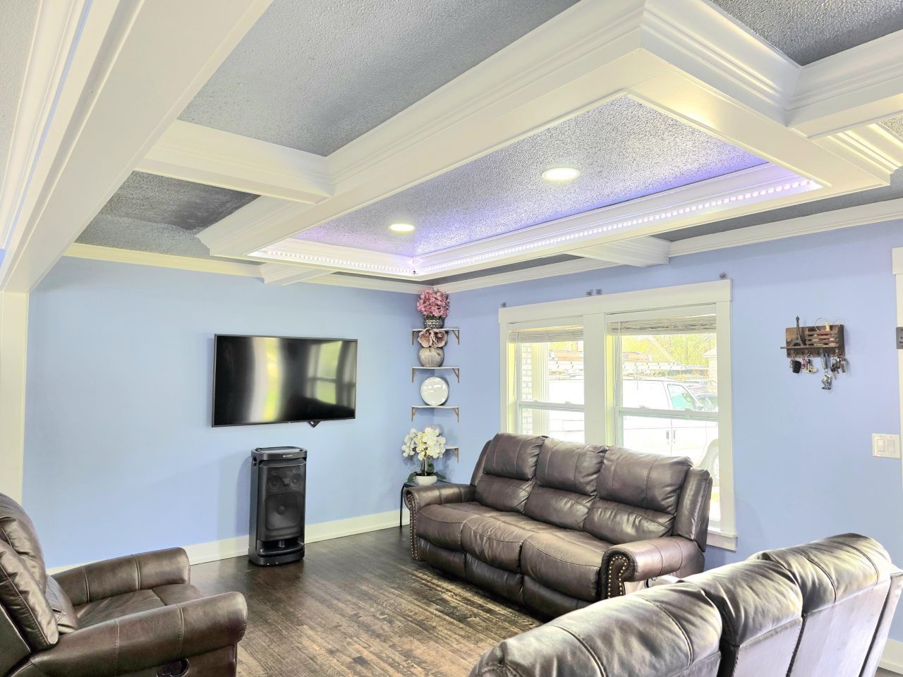 209 Janice Street Photo 5