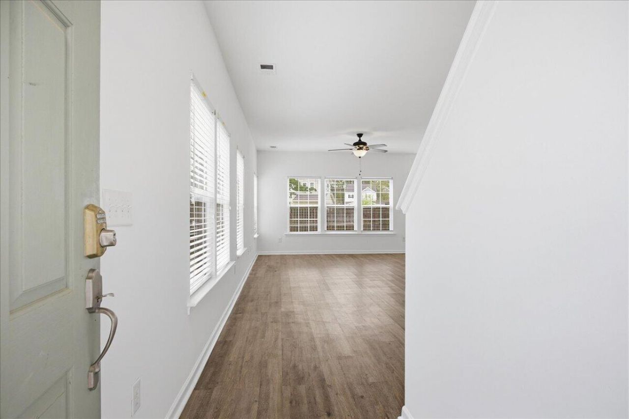 159 Dream Street Photo 4