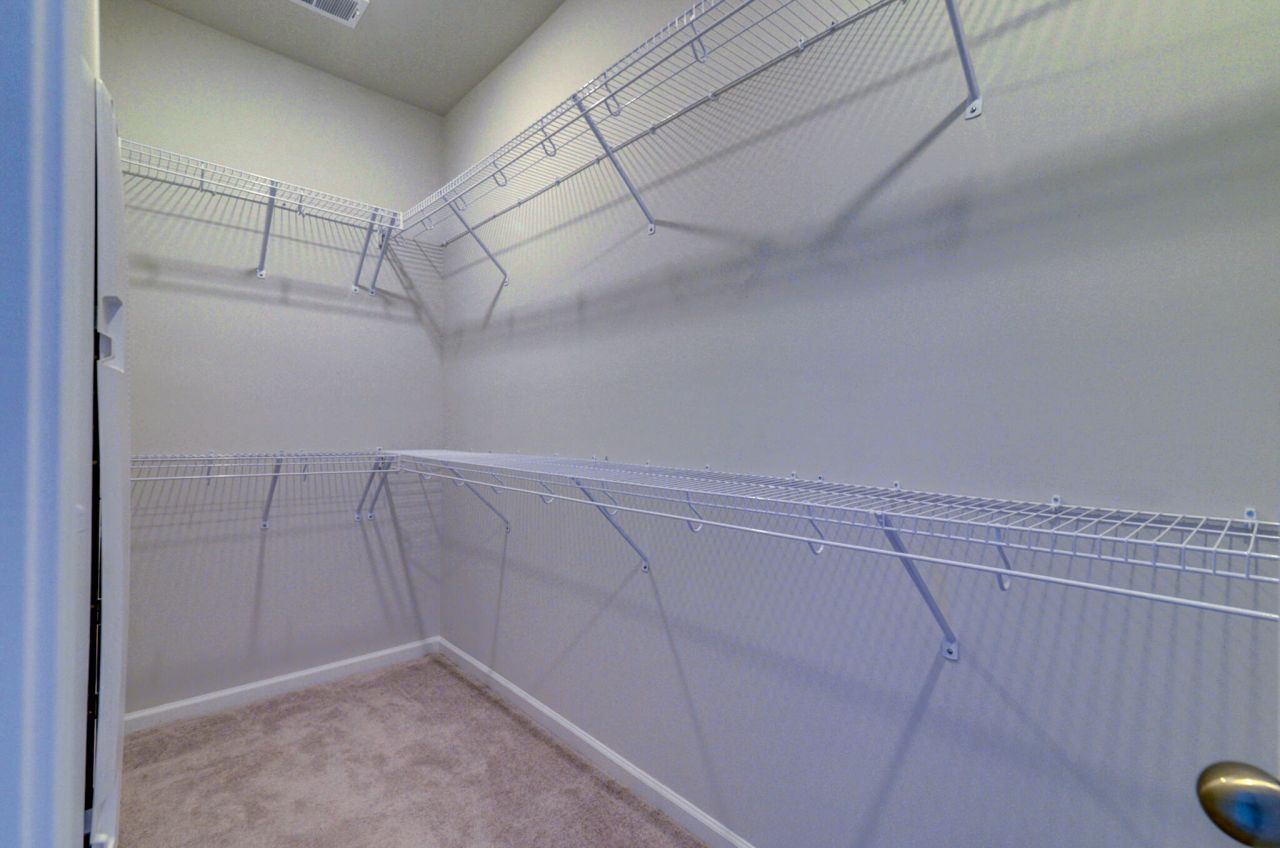106 Drift Rose Drive Photo 10