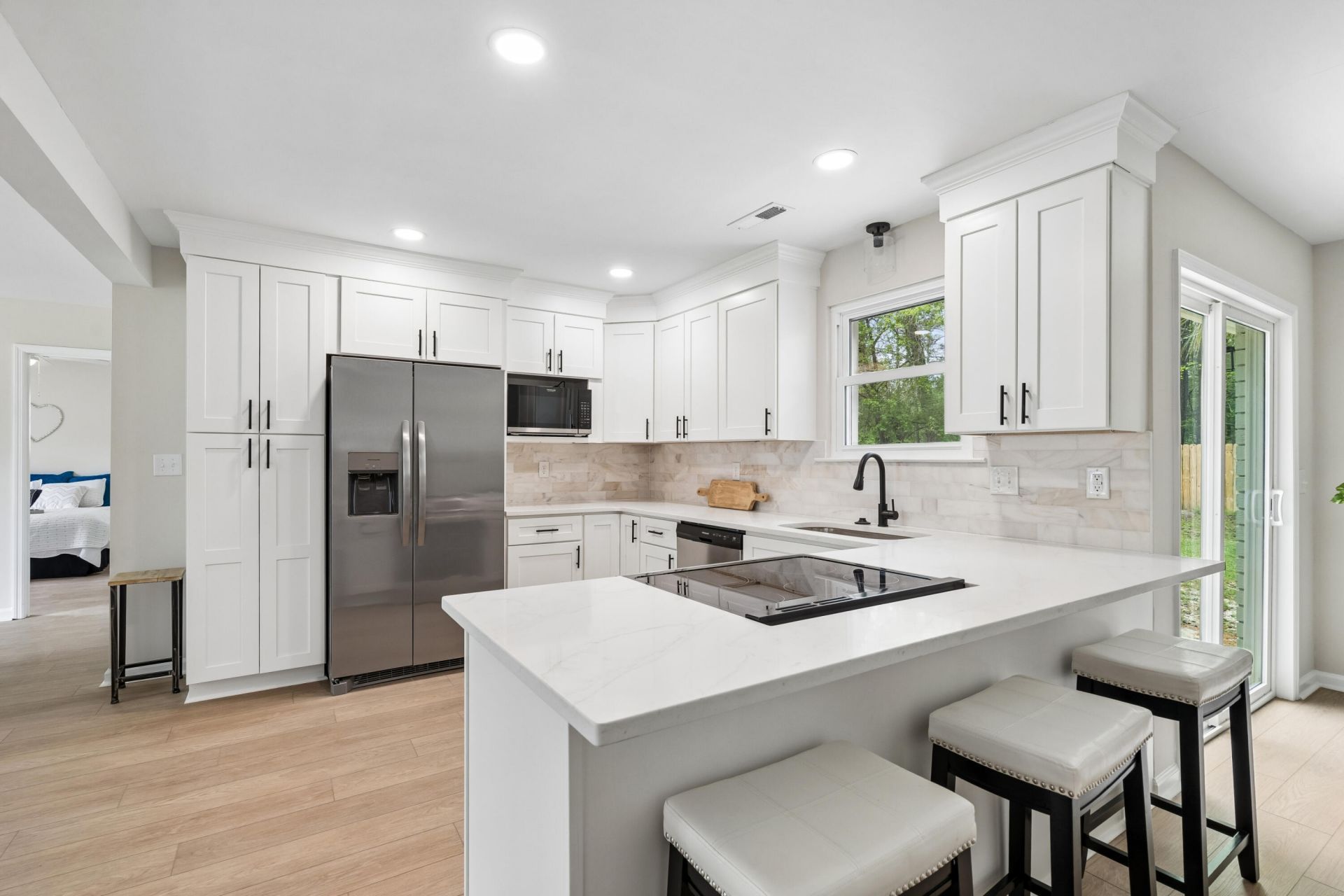 230 Smythe Drive Photo 4