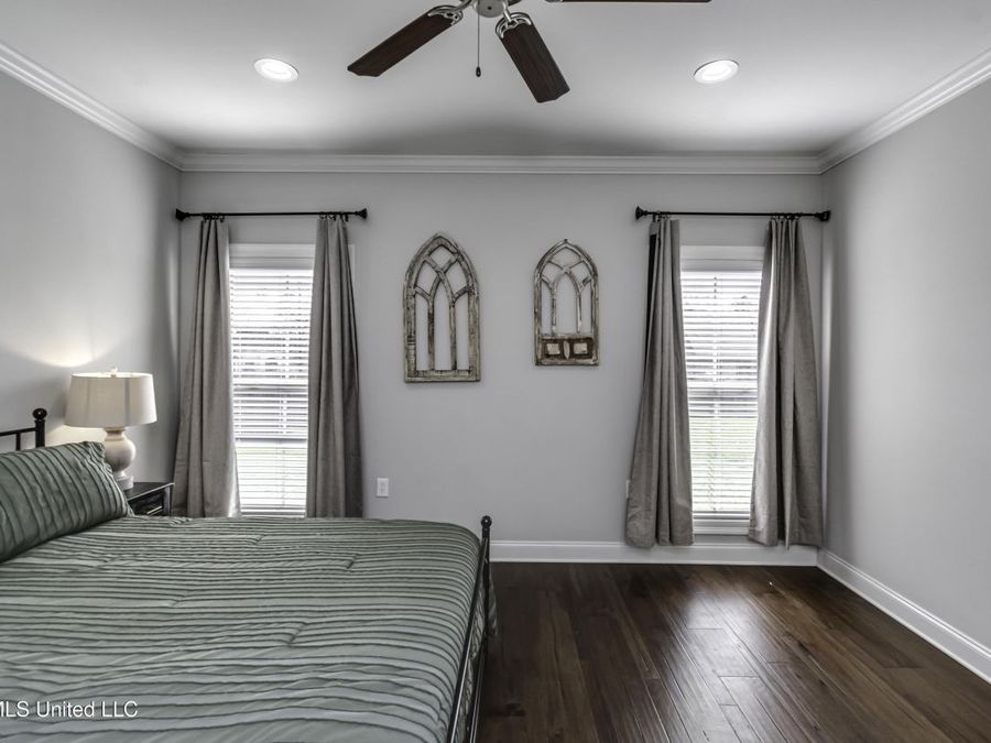 Property Image 60