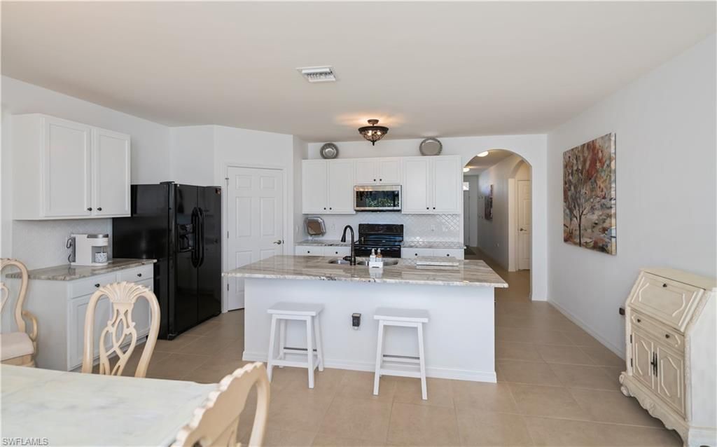 2548 Ocasa Ct, Cape Coral, FL 33909 Photo