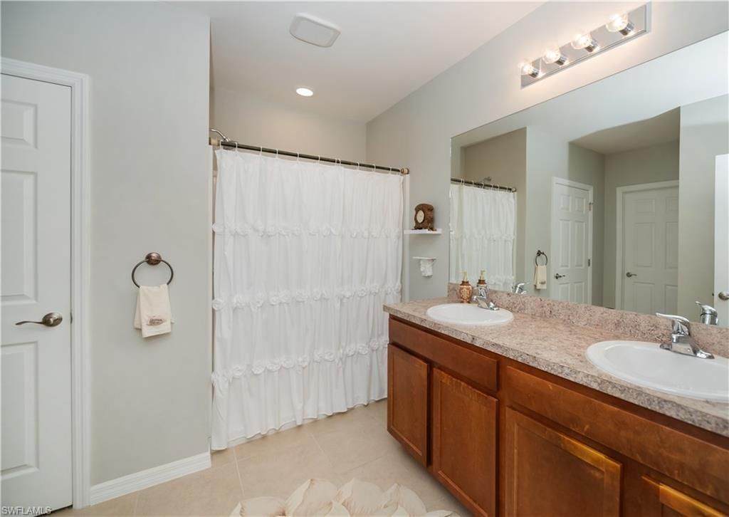 2548 Ocasa Ct, Cape Coral, FL 33909 Photo