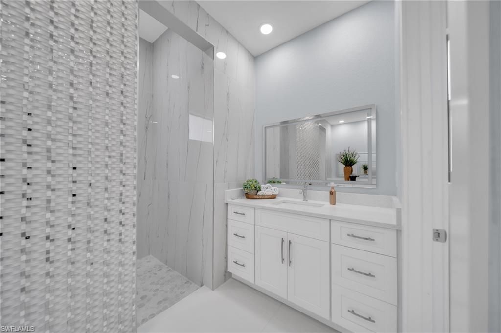 2804 NW 26th Ave , Cape Coral, FL 33993 Photo