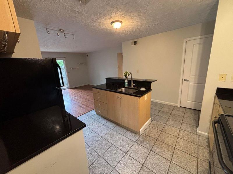 945 Quay Avenue , Unit 945E, Columbus, OH 43212 Photo 8