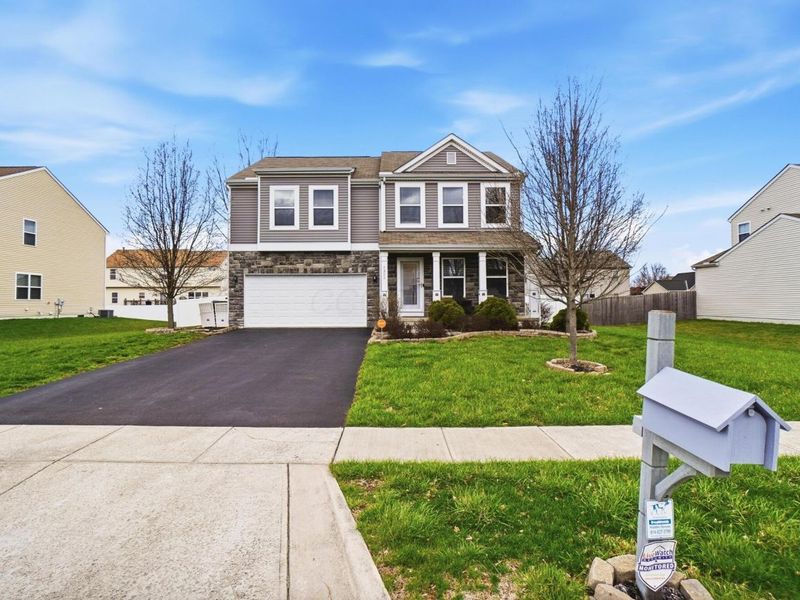 4322 Archway Court , Grove City, OH 43123 Photo 1