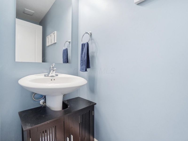 4322 Archway Court , Grove City, OH 43123 Photo 19