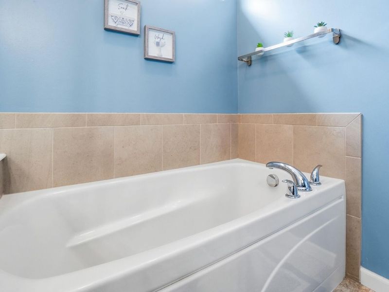 4322 Archway Court , Grove City, OH 43123 Photo 27