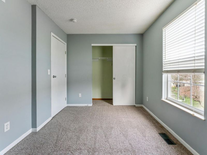 5728 Snow Drive, Hilliard, OH 43026 Photo 13