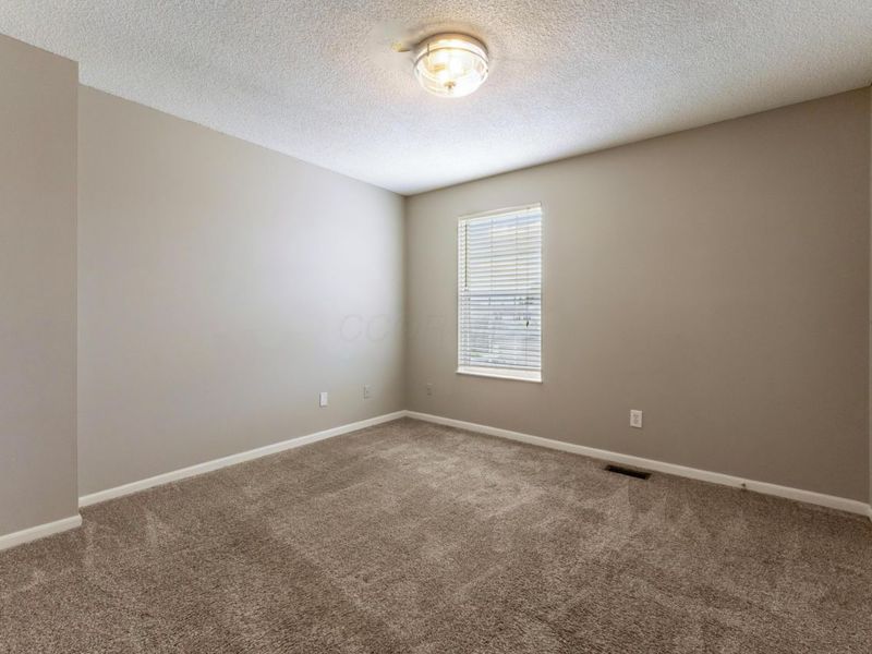 5728 Snow Drive, Hilliard, OH 43026 Photo 17