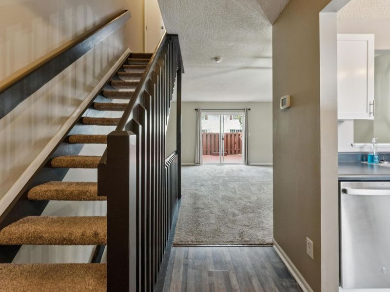 5728 Snow Drive, Hilliard, OH 43026 Photo 4