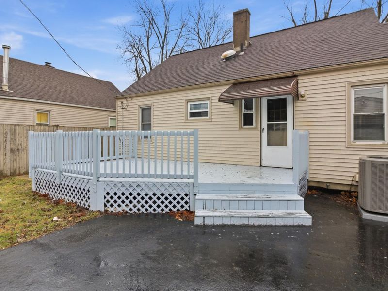 1104 E North Broadway Street, Columbus, OH 43224 Photo 18