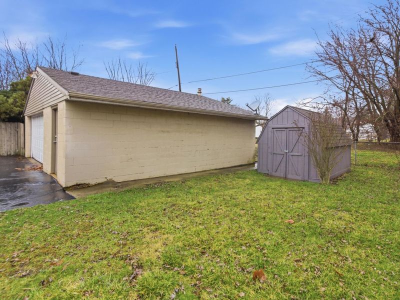 1104 E North Broadway Street, Columbus, OH 43224 Photo 19