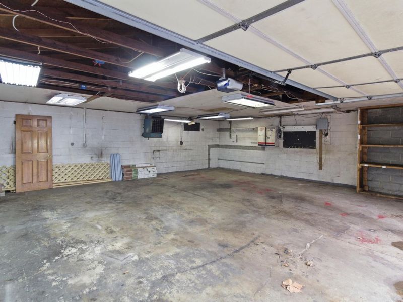 1104 E North Broadway Street, Columbus, OH 43224 Photo 22