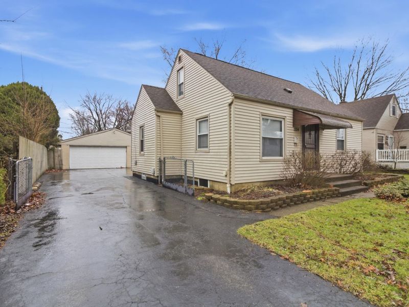 1104 E North Broadway Street, Columbus, OH 43224 Photo 23