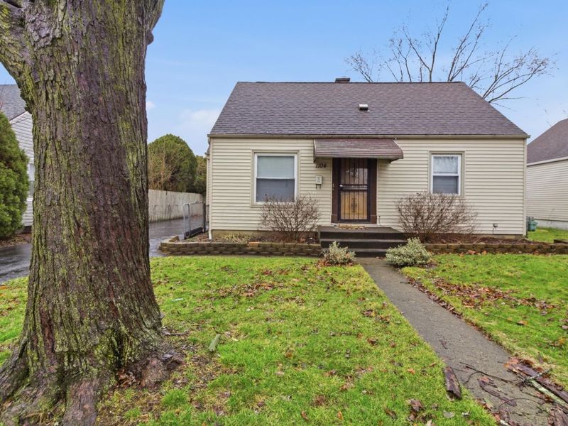 1104 E North Broadway Street, Columbus, OH 43224 Photo 24