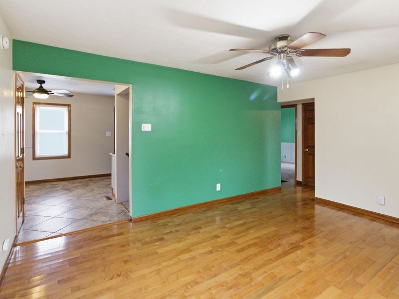 1104 E North Broadway Street, Columbus, OH 43224 Photo 3