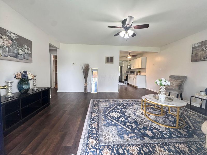 935 Duke Road , Columbus, OH 43213 Photo 1