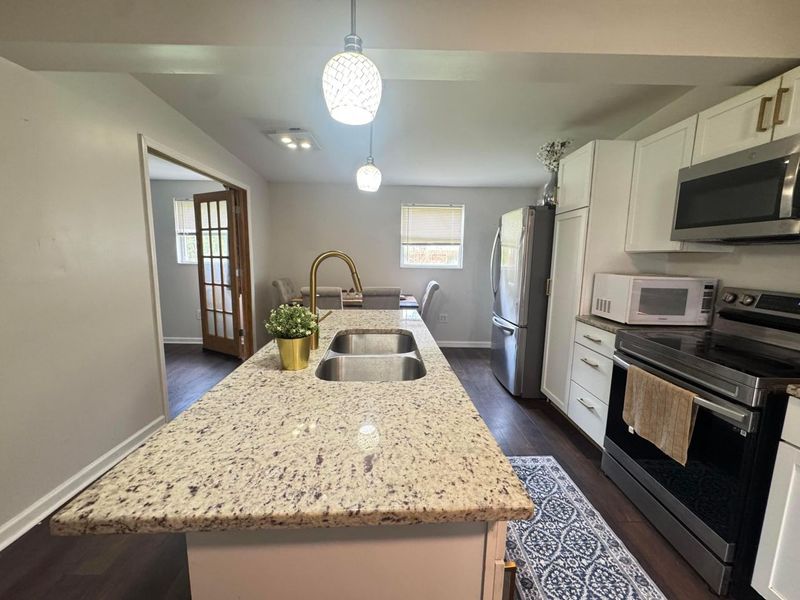 935 Duke Road , Columbus, OH 43213 Photo 13