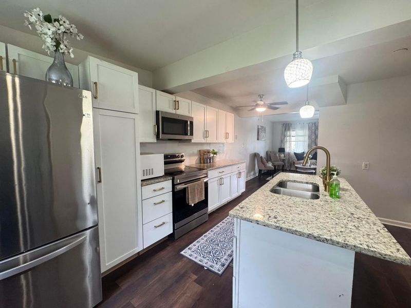 935 Duke Road , Columbus, OH 43213 Photo 16