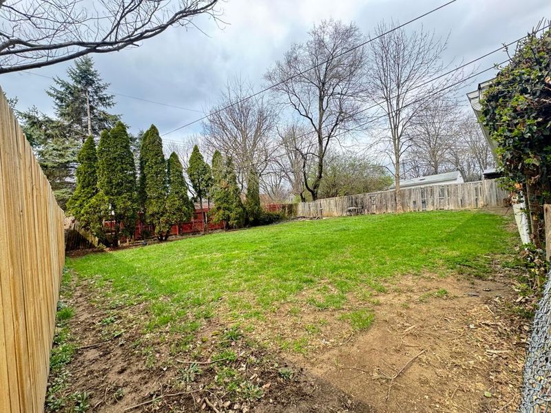 935 Duke Road , Columbus, OH 43213 Photo 29