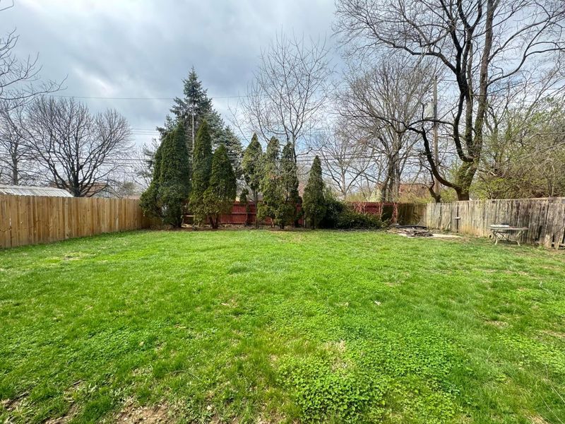 935 Duke Road , Columbus, OH 43213 Photo 30