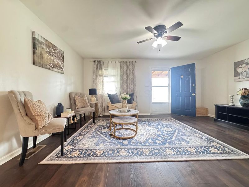 935 Duke Road , Columbus, OH 43213 Photo 8