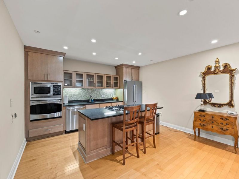 1475 W 3rd Avenue , Unit 204, Columbus, OH 43212 Photo 12