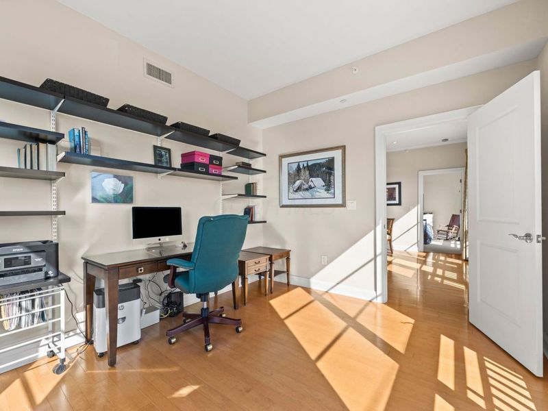 1475 W 3rd Avenue , Unit 204, Columbus, OH 43212 Photo 17