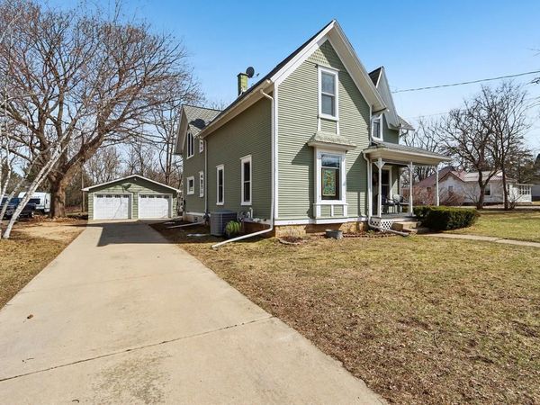 725 S Main Street, Poynette, WI 53955