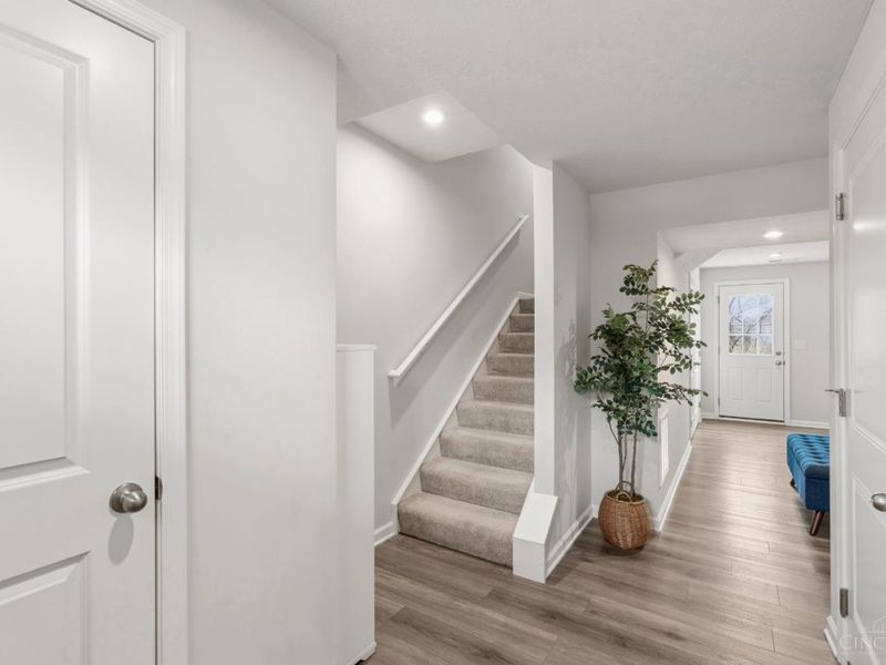 9862 Dunlap Drive, Colerain Township, OH 45251 Photo 4