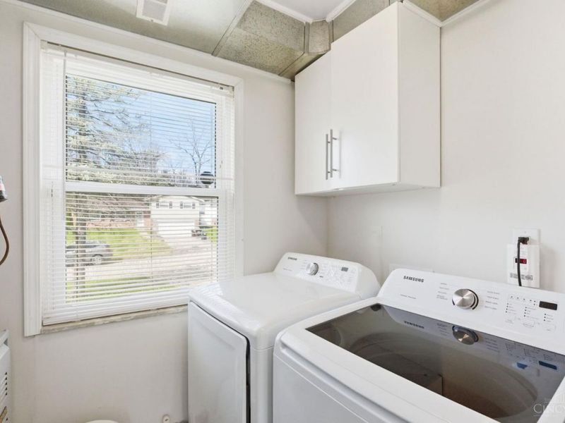 10280 Dewhill Lane, Cincinnati, OH 45251 Photo 10