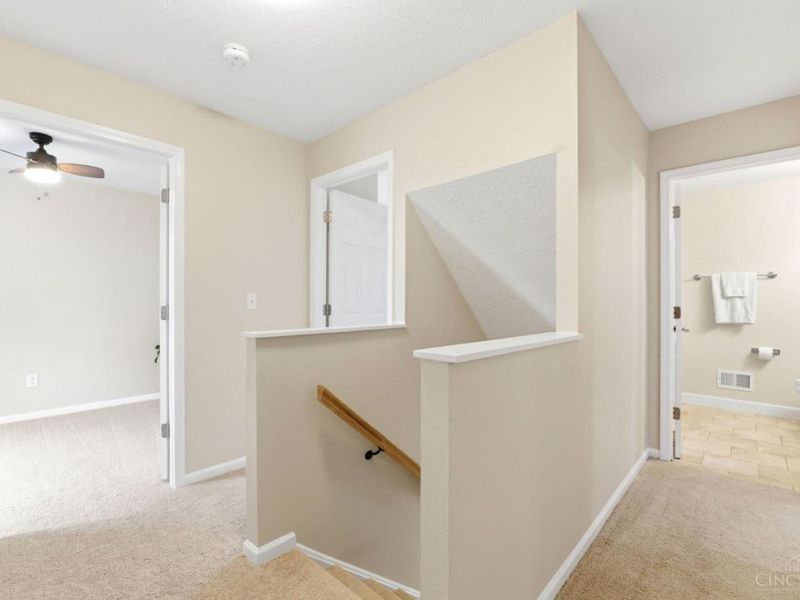 10280 Dewhill Lane, Cincinnati, OH 45251 Photo 14