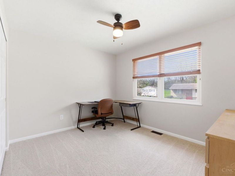 10280 Dewhill Lane, Cincinnati, OH 45251 Photo 17